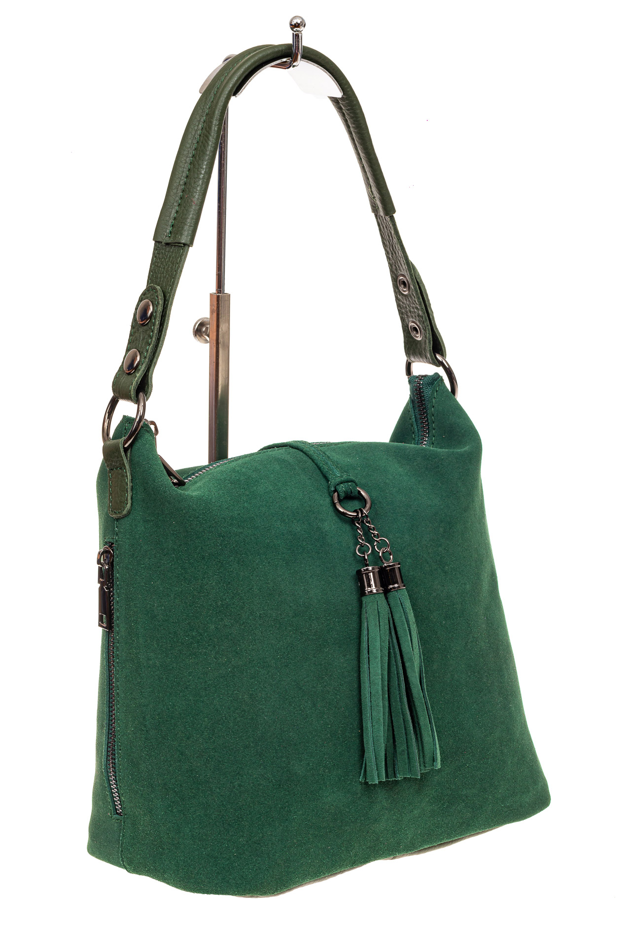 На фото 1 - Небольшая замшевая сумка, зеленая