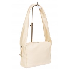 На фото 3 - Женская сумка из мягкой искусственной кожи с широкой ручкой, цвет молочный