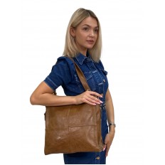 На фото 3 - Женская сумка  из искусственной кожи цвет коричневый