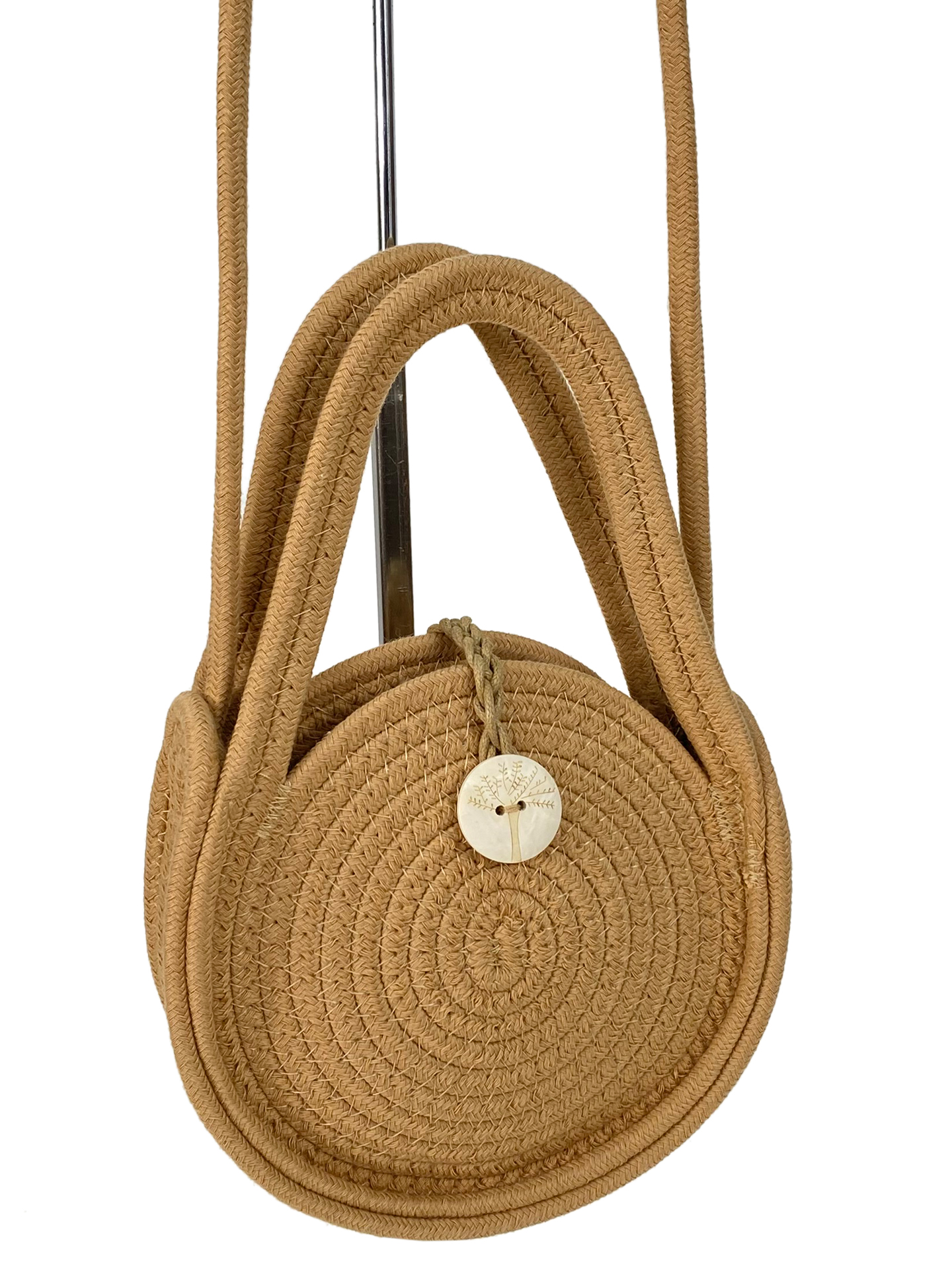 На фото 1 - Летняя плетеная сумка, цвет песочный