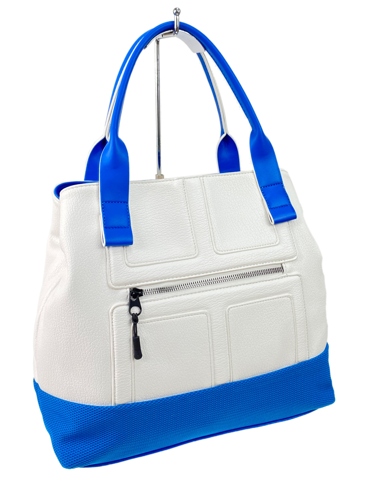 На фото 1 - Женская сумка из искусственной кожи, цвет бело-синяя