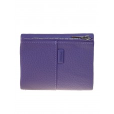 На фото 1 - Женское портмоне из искусственной кожи, цвет фиолетовый