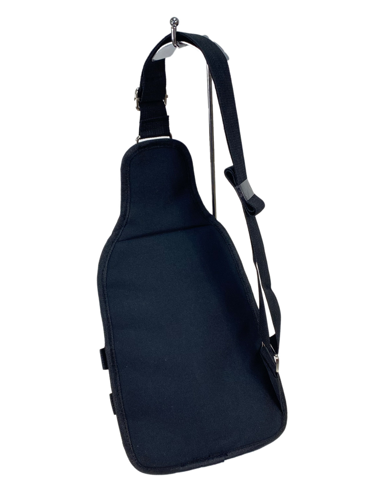 На фото 2 - Молодёжная текстильная сумка-слинг, цвет черный