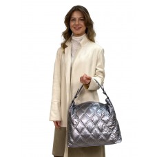 На фото 1 - Женская сумка  из водоотталкивающей ткани, цвет серебро
