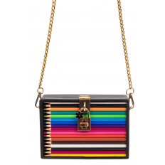 На фото 2 - Каркасная театральная сумочка из искусственной кожи с настоящими цветными карандашами, цвет черный