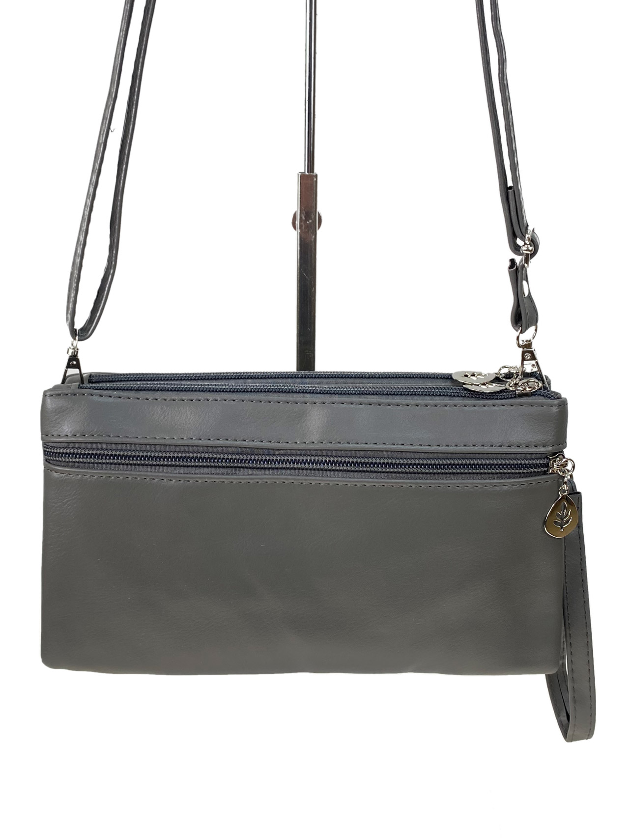 На фото 3 - Женская сумка клатч из искусственной кожи, цвет серый