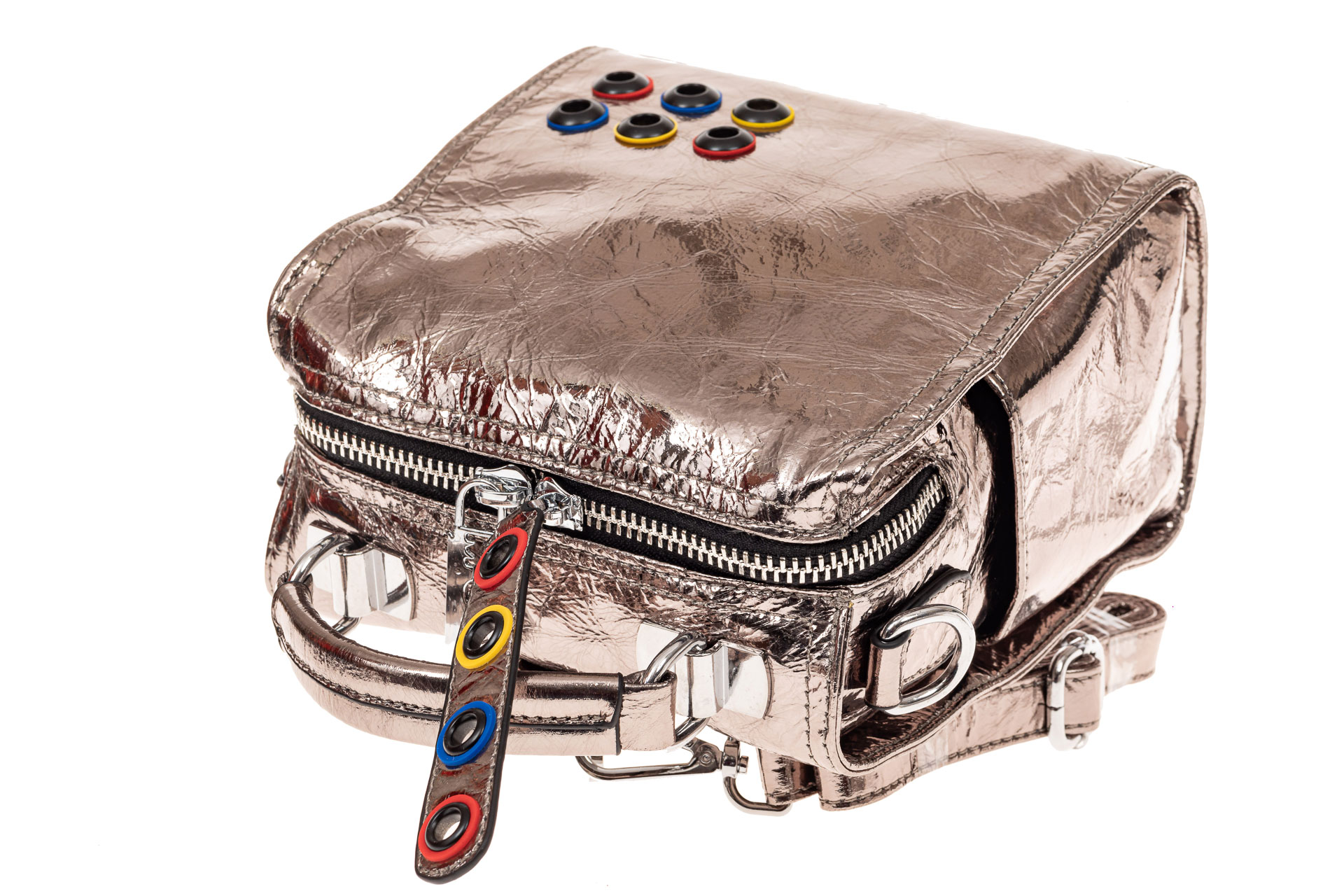 На фото 3 - Сумка-рюкзак из искусственной кожи, цвет серебро