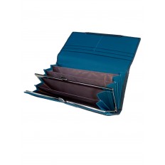 На фото 2 - Женский кошелёк из искусственной кожи с фактурной вставкой, цвет голубой