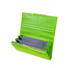 На фото 2 - Женский кошелек из искусственной кожи, цвет зеленый