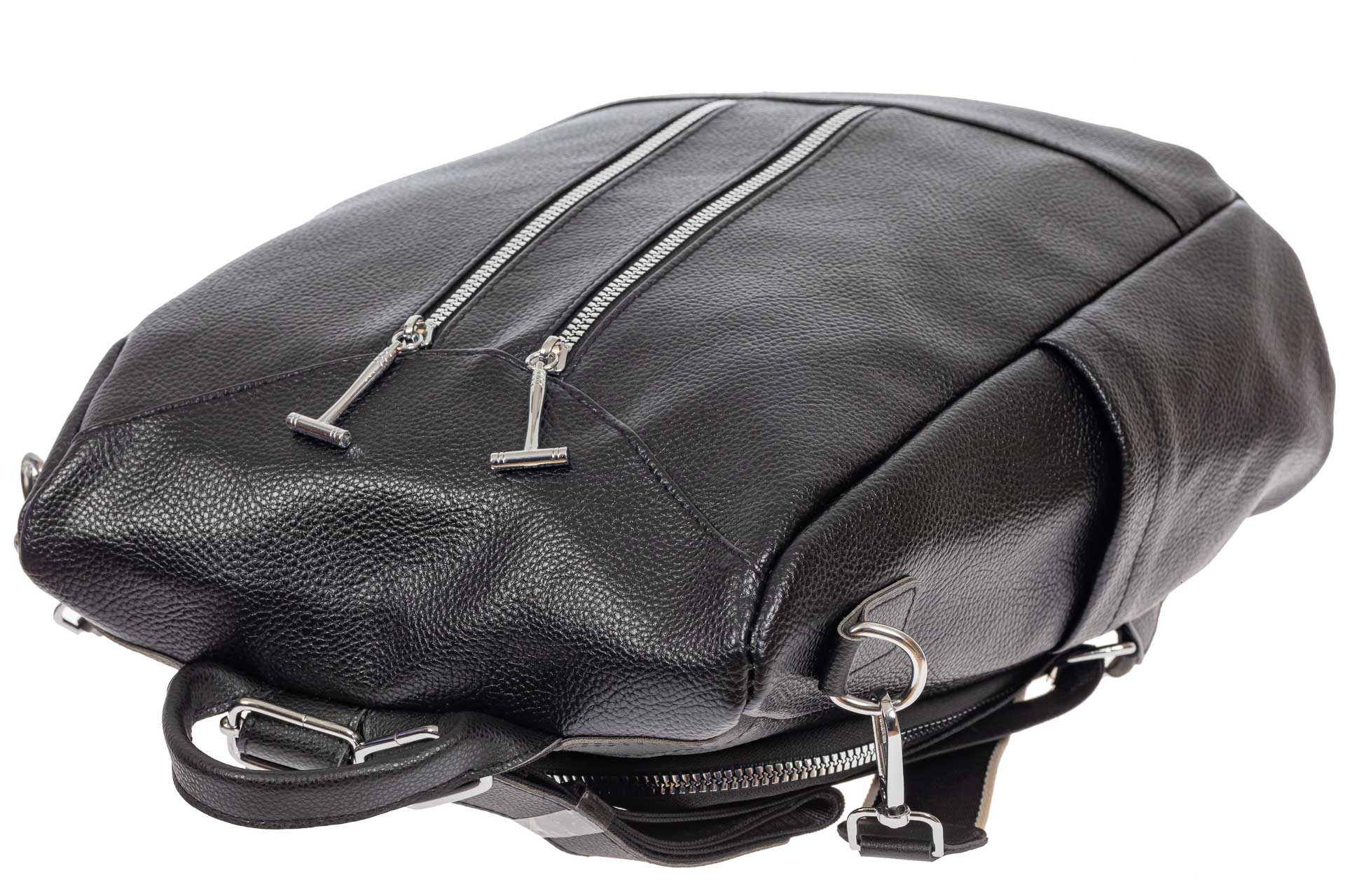 На фото 4 - Рюкзак-трансформер из экокожи, цвет чёрный