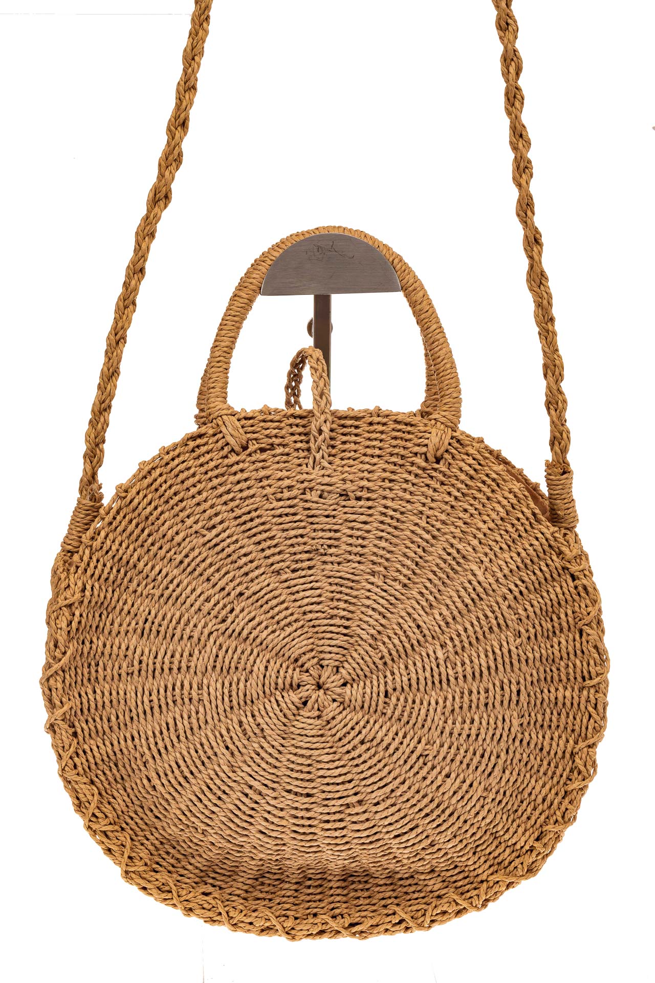 На фото 2 - Пляжная круглая плетеная сумка из джута, цвет крафт