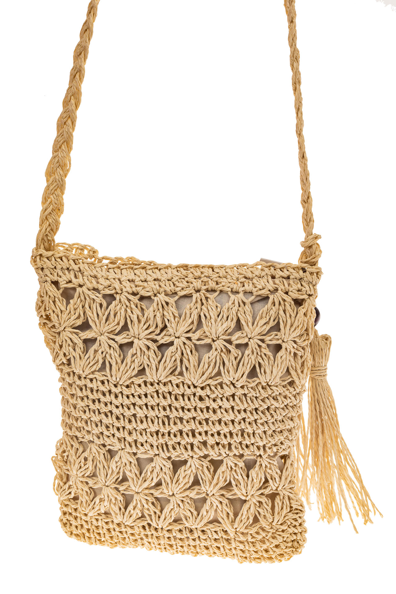 На фото 2 - Плетеная сумочка из мягкого джута, цвет бежевый
