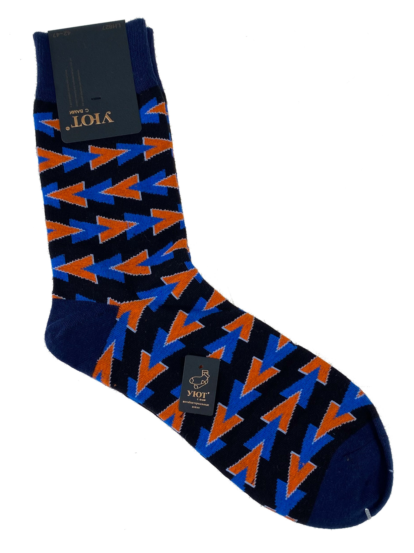 На фото 1 - Антибактериальные мужские носки с принтом, цвет чёрный с синим