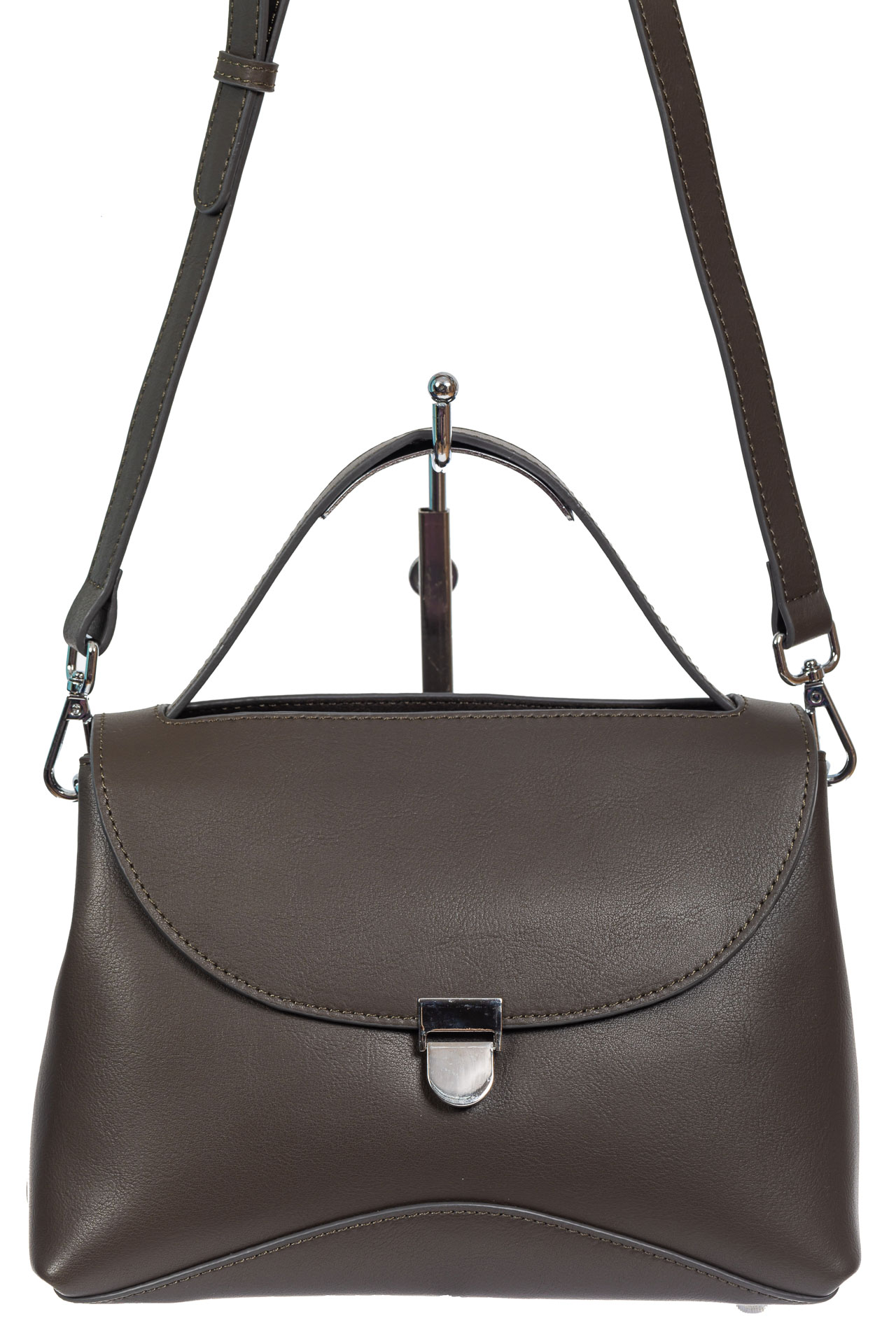 На фото 2 - Кожаная женская сумка satchel, цвет графит