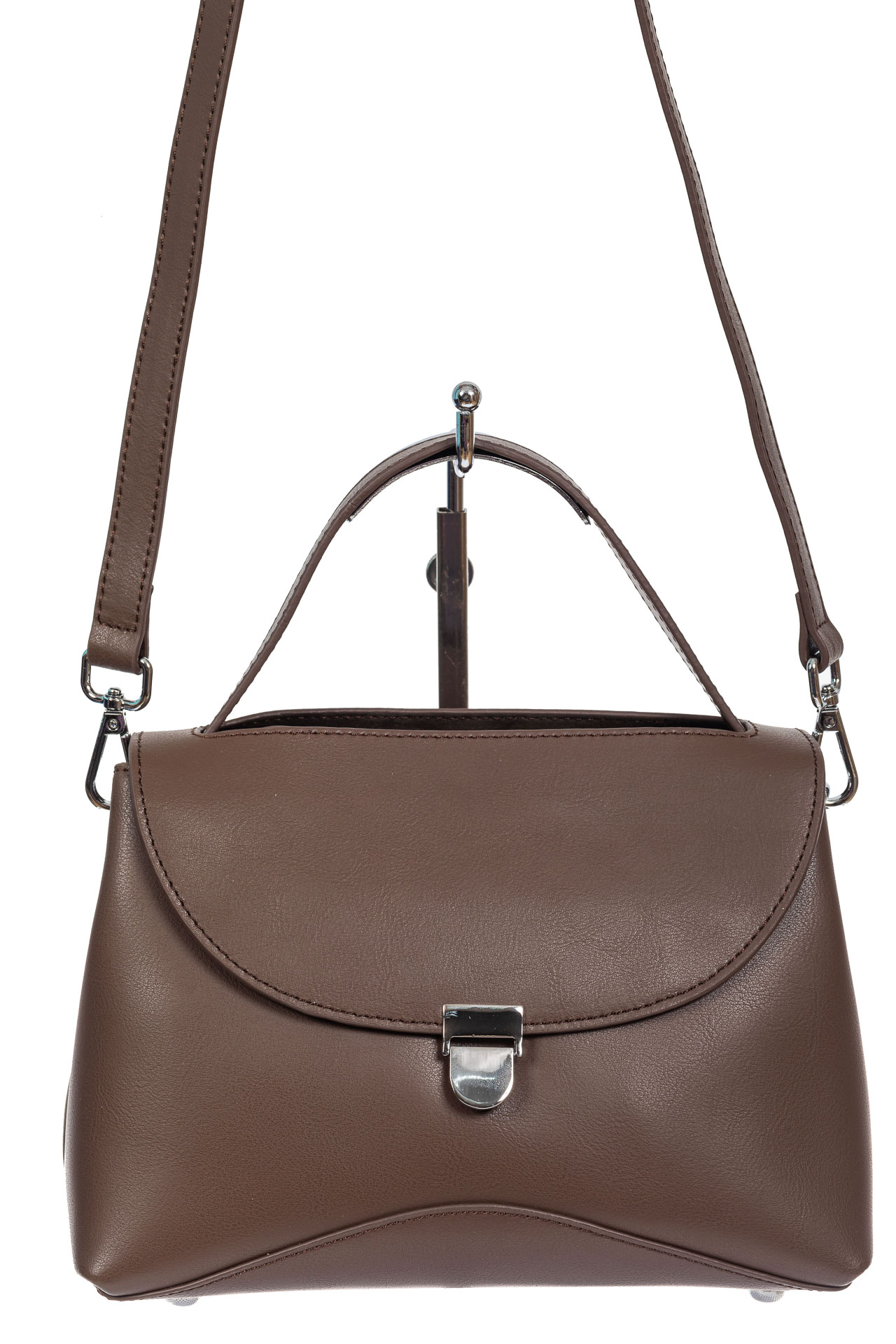 На фото 2 - Кожаная женская сумка satchel, цвет коричневый