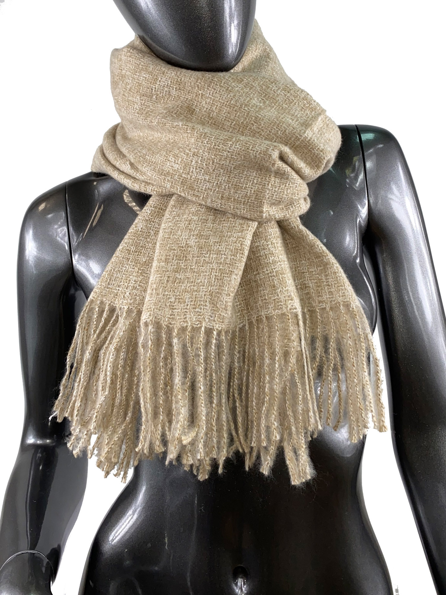 На фото 1 - Тёплый платок-палантин из шерсти и вискозы, цвет песочный с белым