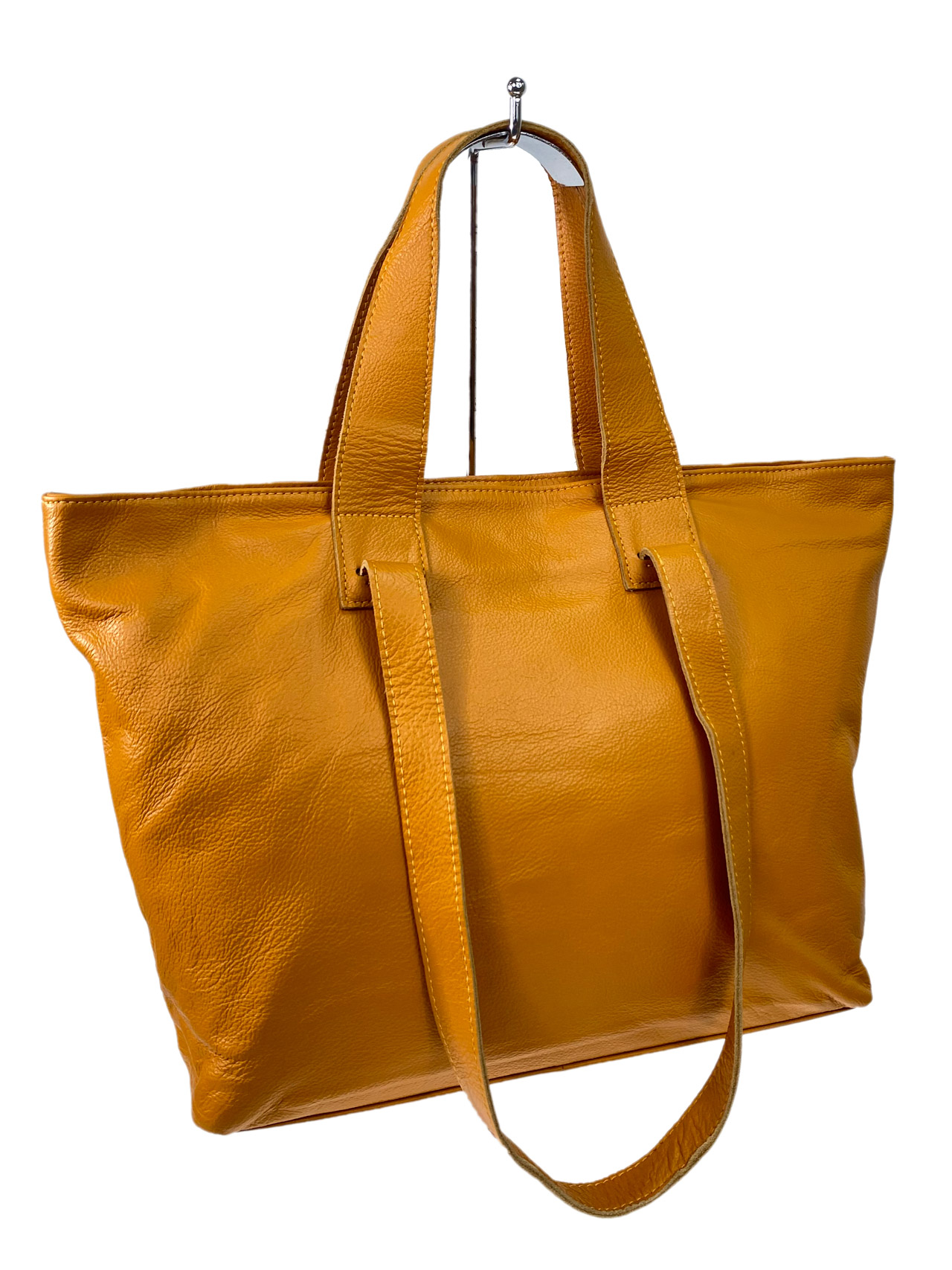 На фото 3 - Женская сумка из натуральной кожи, цвет медовый