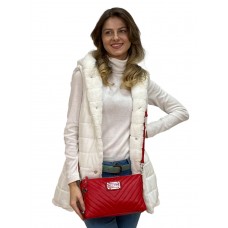 На фото 1 - Женская сумка клатч из натуральной кожи , цвет красный