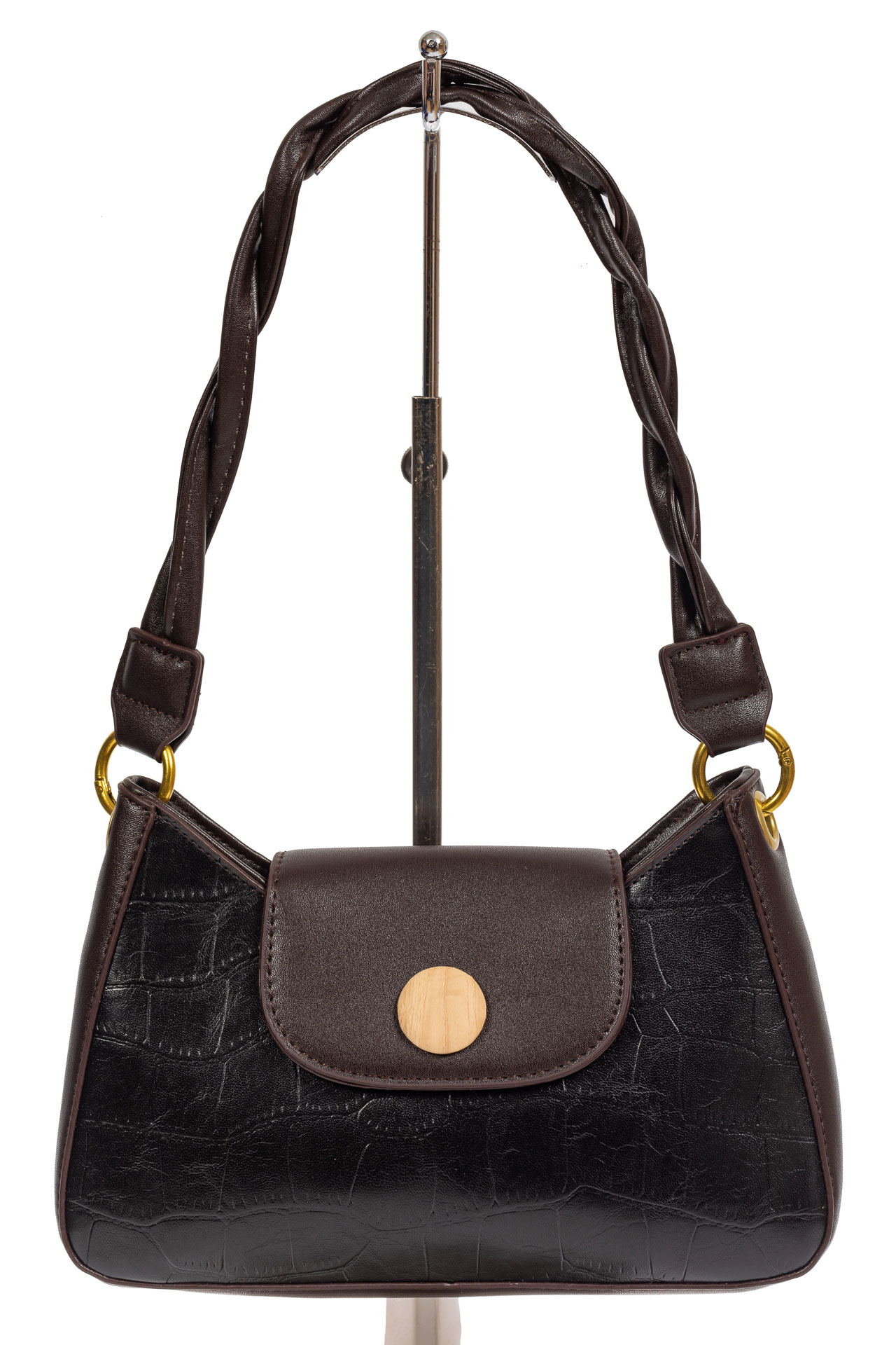 На фото 2 - Женская сумка-седло с плетёной ручкой, цвет чёрный
