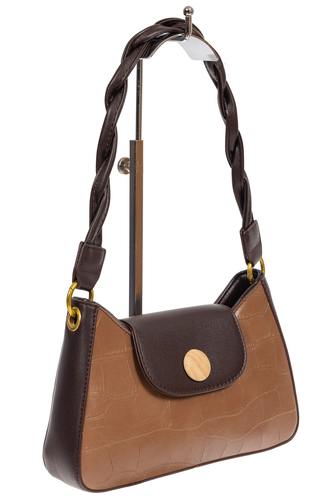 На фото 1 - Женская сумка-седло с плетёной ручкой, цвет светло-коричневый