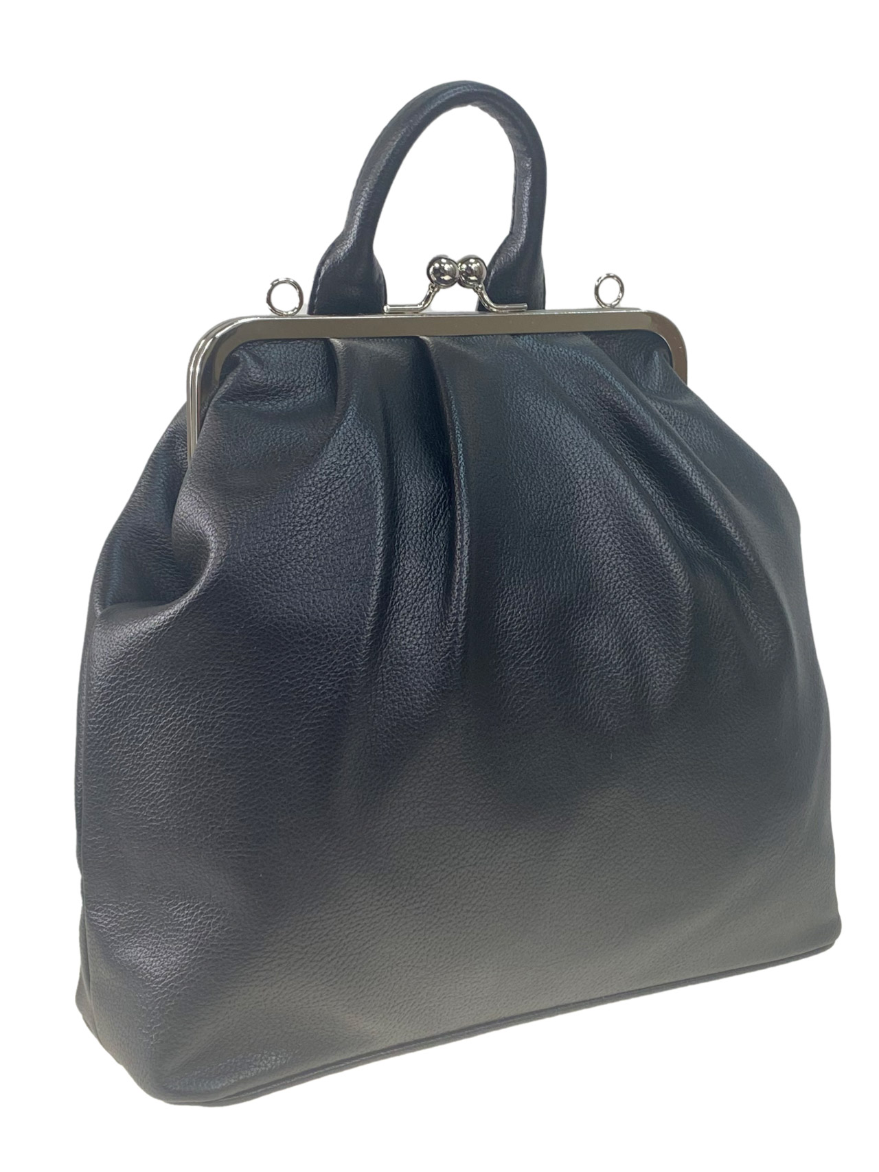 На фото 1 - Женская сумка-рюкзак с фермуаром   из искусственной кожи, цвет черный