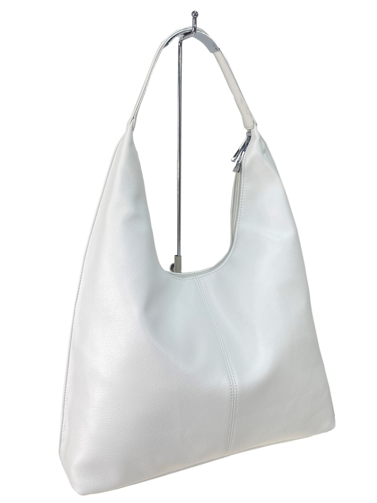 На фото 1 - Женская сумка шоппер из искусственной кожи, цвет белый