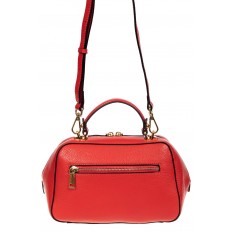 На фото 3 - Мягкая кожаная женская сумка на каждый день, цвет красный с черным